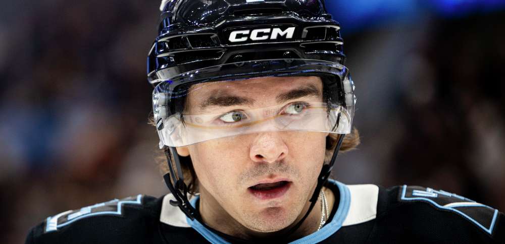 Clayton Keller registers hat trick as Mammoth capture resilient victory over Canucks