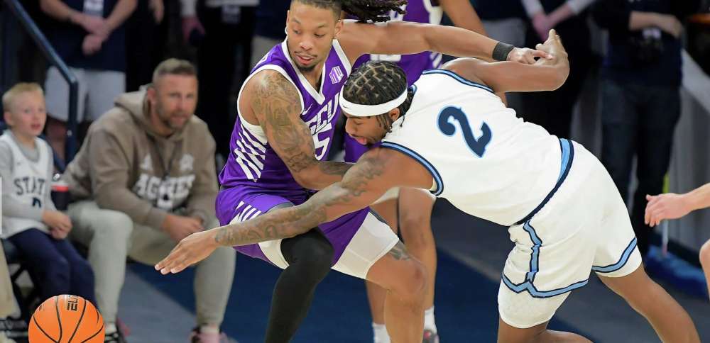 Utah State alone on top of Mountain West after thrilling win over Grand Canyon