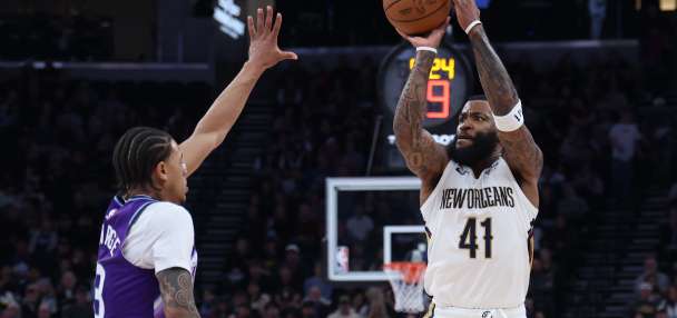 Pelicans beat Jazz for 4th straight win after Zion Williamson leaves game with ankle injury