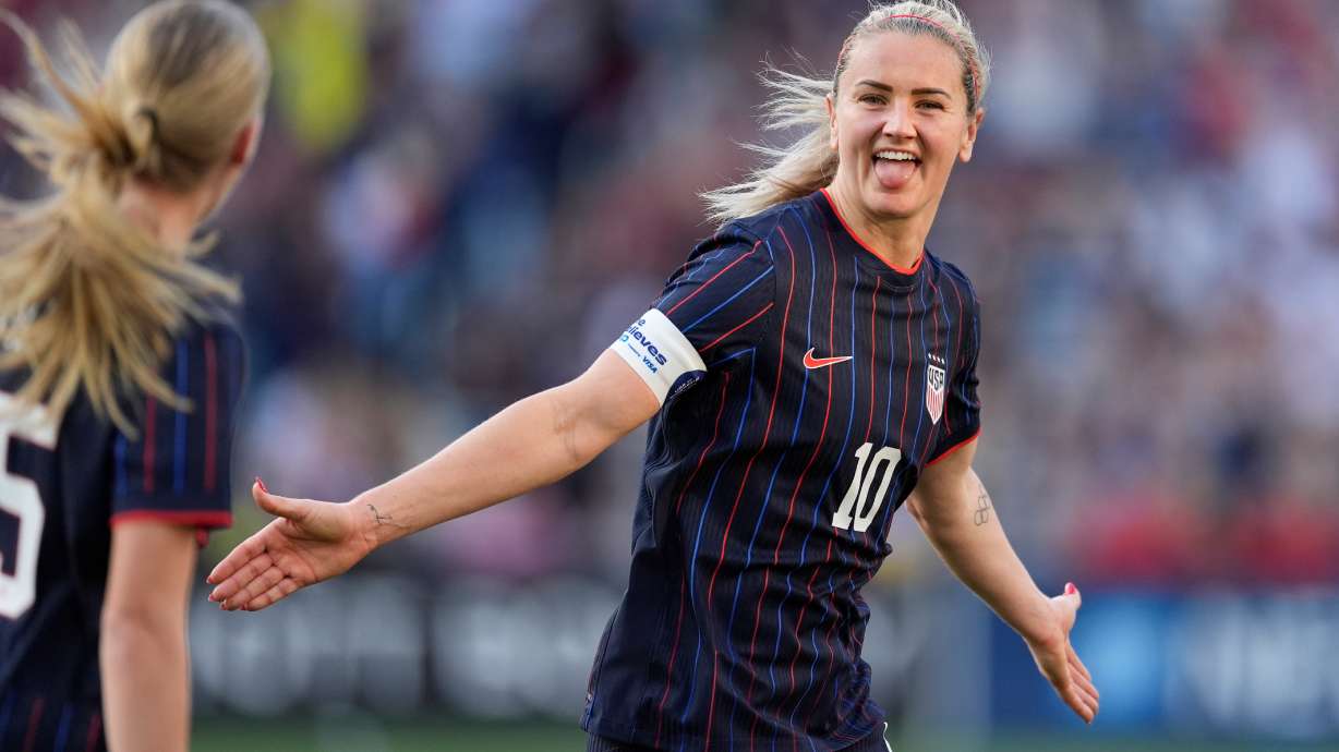 United States midfielder Lindsey Heaps (10) celebrates her goal during the first half of a SheBelieves Cup women's soccer tournament match against Argentina, Sunday, March 1, 2026, in Nashville, Tenn.
