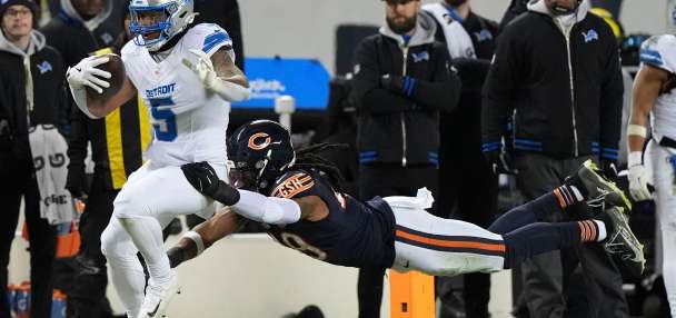 Lions trade Montgomery to Texans for Scruggs, 4th, 7th-round picks, AP source says