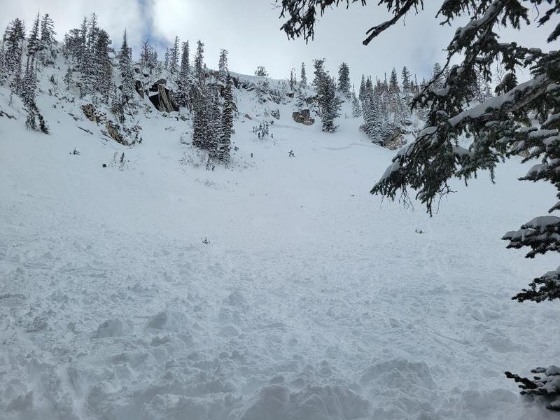 Utah avalanche that killed 11-year-old girl underscores risks of 'sidecountry,' report says