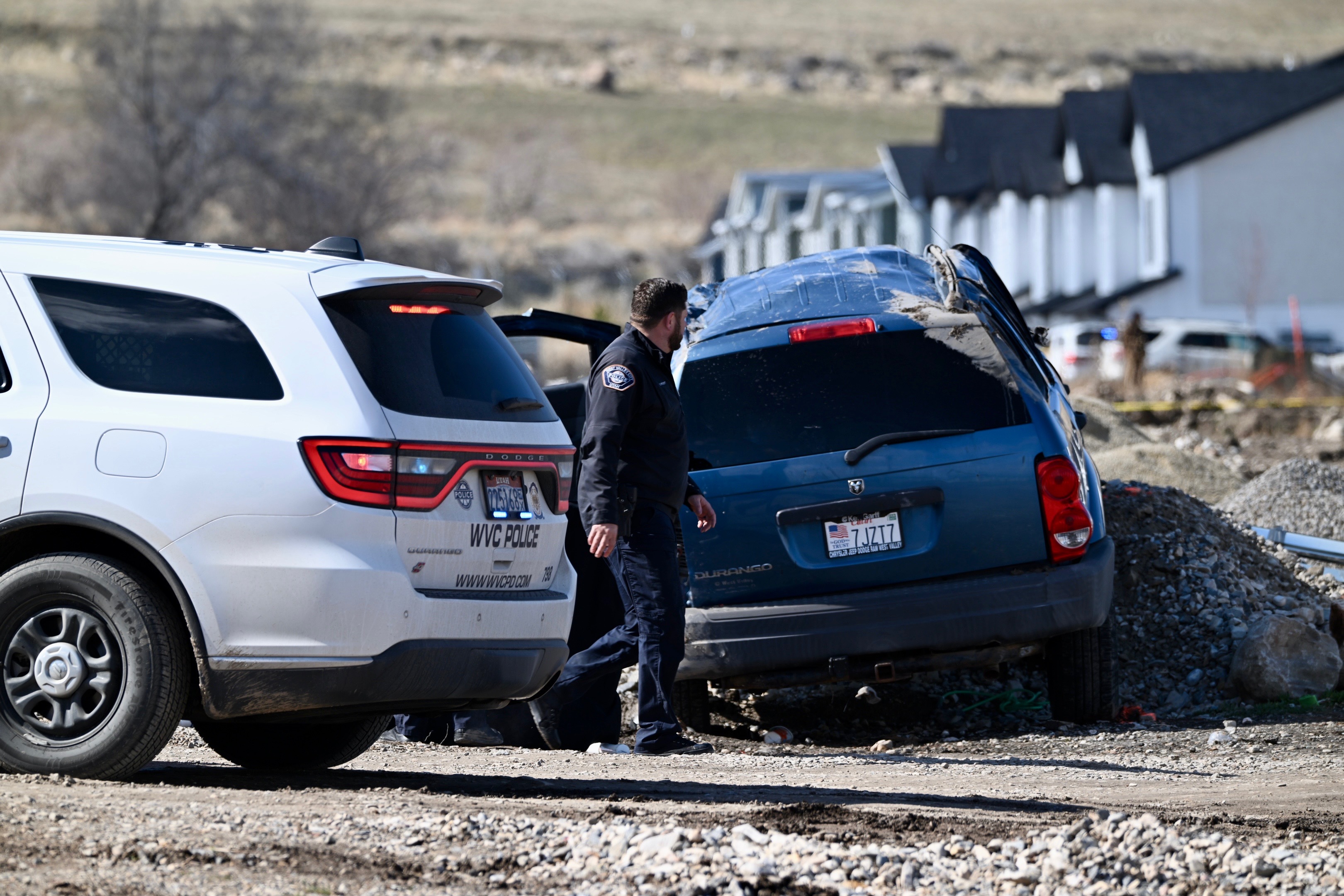 15-year-old girl killed in rollover crash in West Valley; additional injuries reported 
