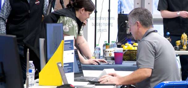 Ogden students get hands-on with aerospace careers