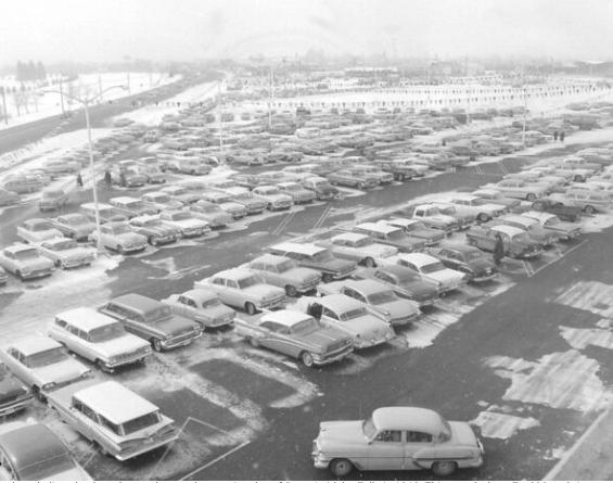 A photo believed to have been taken on the opening day of Sears in Idaho Falls in 1960. This stood where Fred Meyer’s is currently.