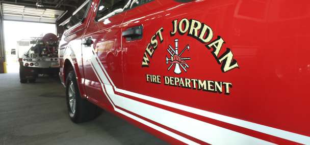 Man killed in overnight house fire in West Jordan