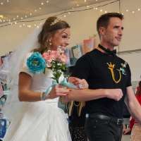 Letters Q and U marry in unique Utah kindergarten teaching ceremony