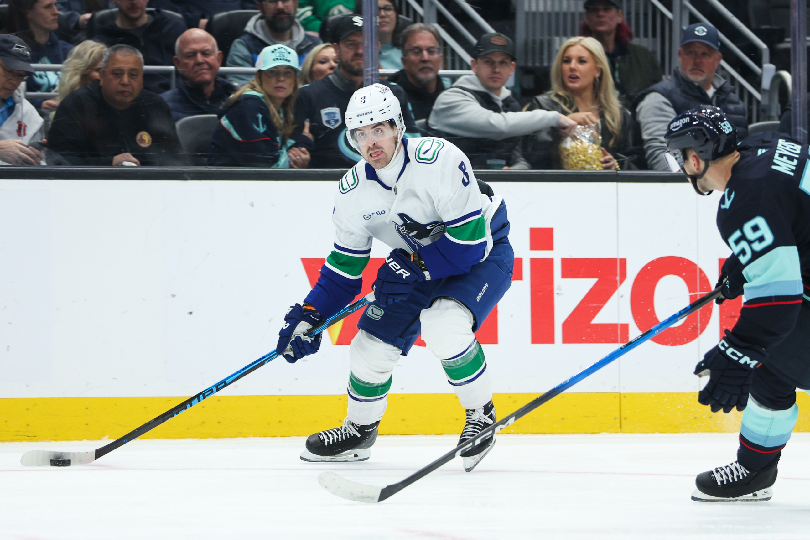 Blue Jackets start NHL trade deadline day by acquiring Conor Garland from the Canucks