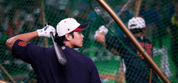 Shohei Ohtani's batting practice is a show of its own at the Tokyo Dome