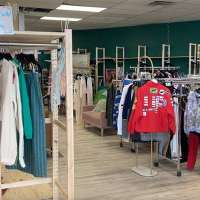 New shop in Idaho Falls offers vintage clothes for customers, booth space for sellers