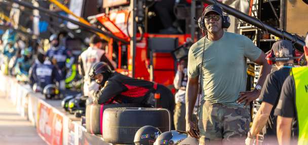 IndyCar and NASCAR partner for a desert doubleheader as both series enjoy strong starts to season