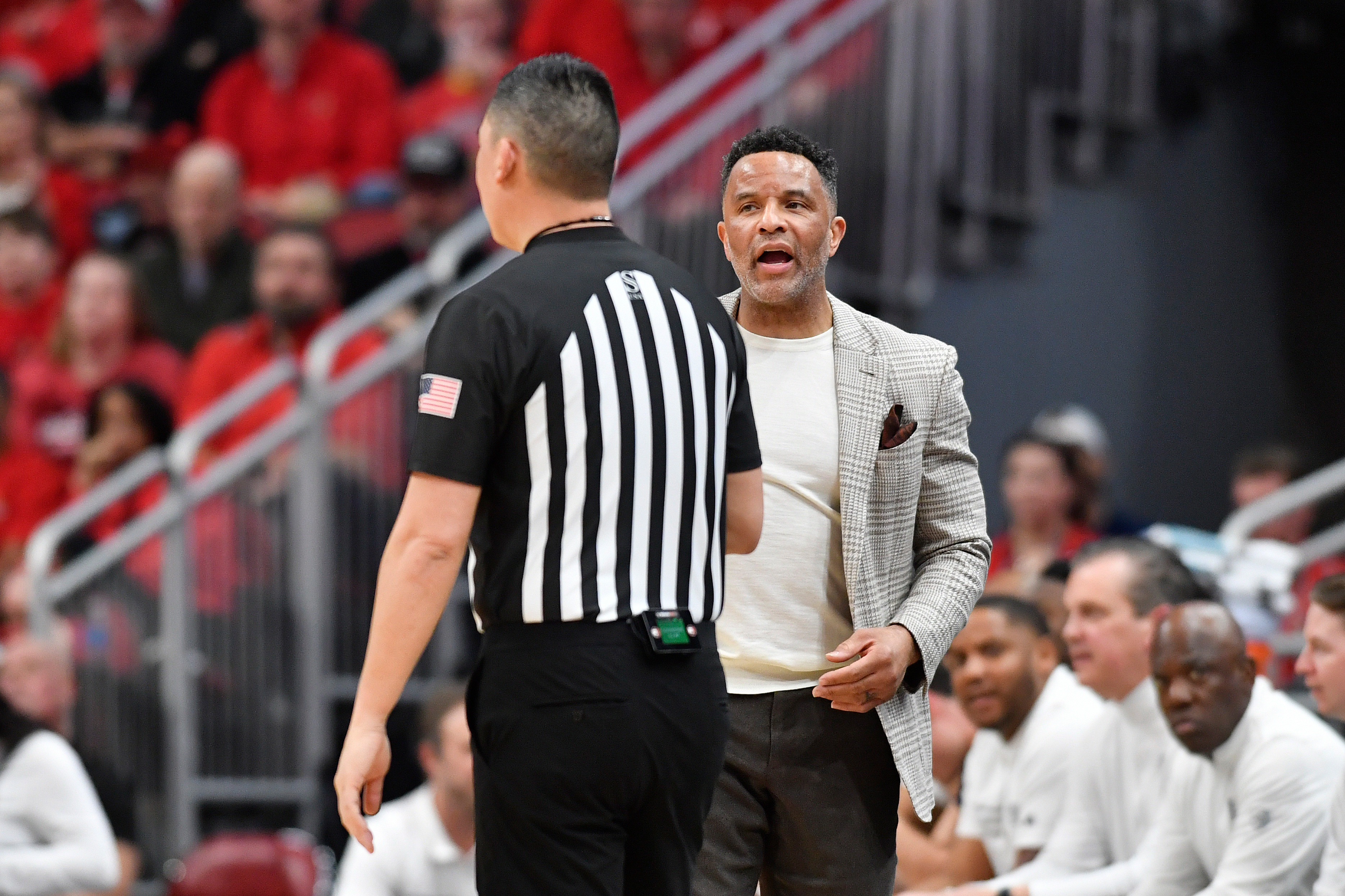 Georgia Tech fires coach Damon Stoudamire following a 12-game losing streak to end his 3rd season