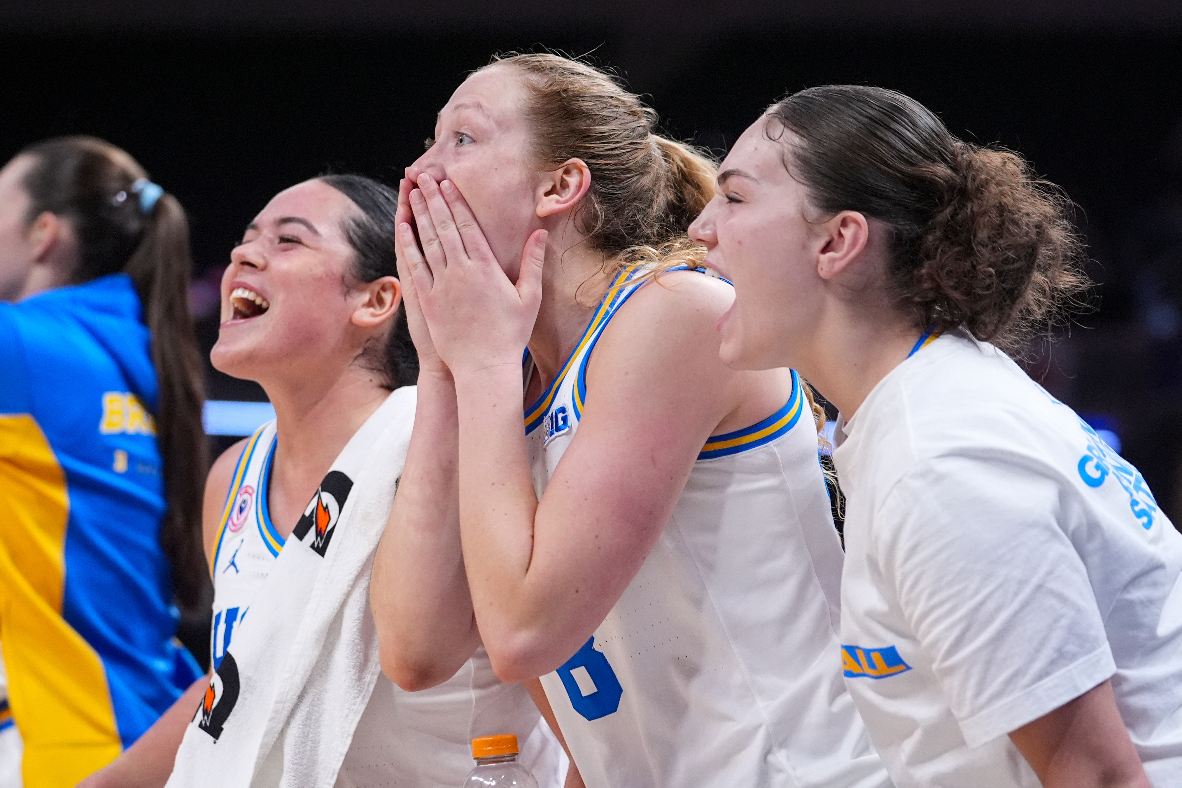 No. 2 UCLA ends UConn run as unanimous No. 1 in women's AP Top 25, Texas moves up to No. 3