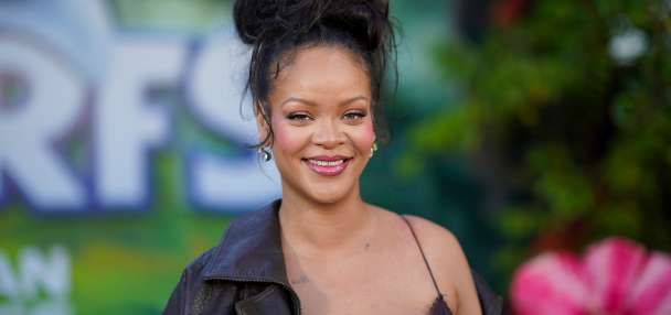 Top Features story anchor