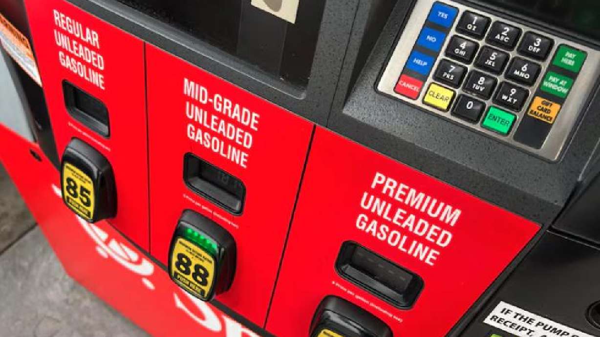 The latest weekly fuel report from AAA shows both national and state increases in gas prices.