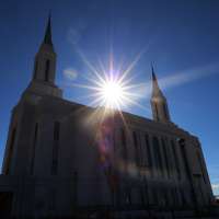 'Beacon of light': Open house begins for new Latter-day Saint temple in Lindon