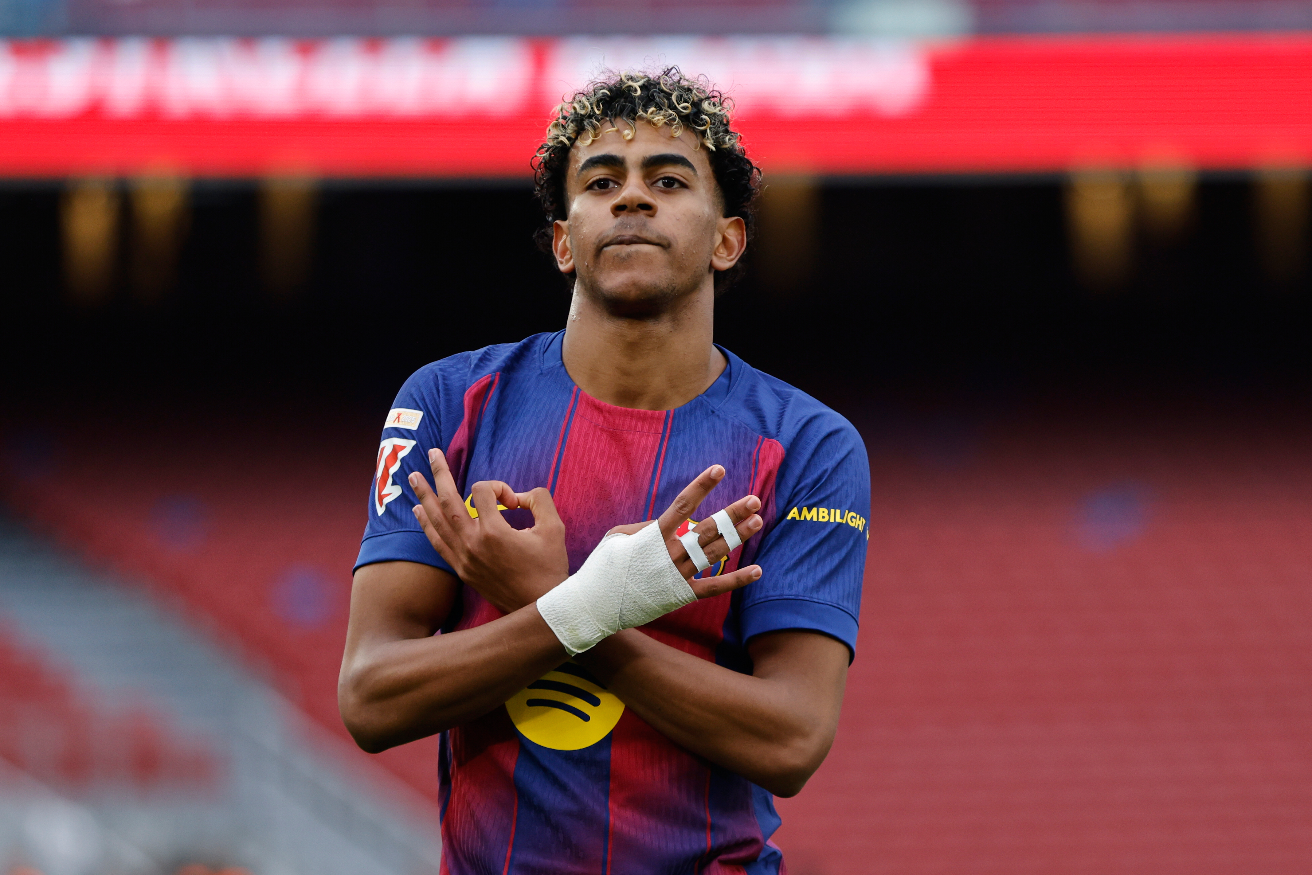 Champions League: Barcelona travels to Newcastle as round of 16 gets underway