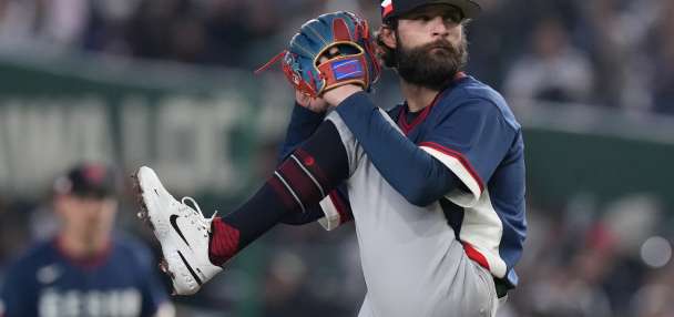Japan breaks through with nine runs in the eighth to beat the Czech Republic 9-0 in WBC