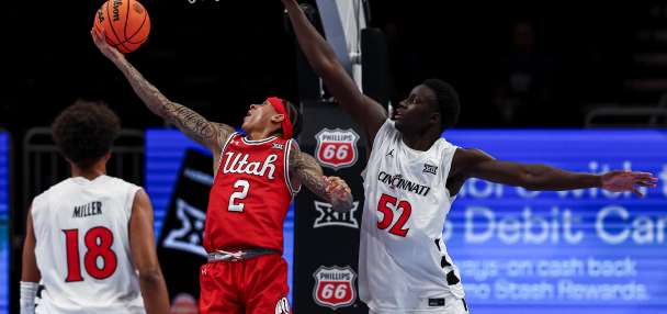 Top Sports story anchor