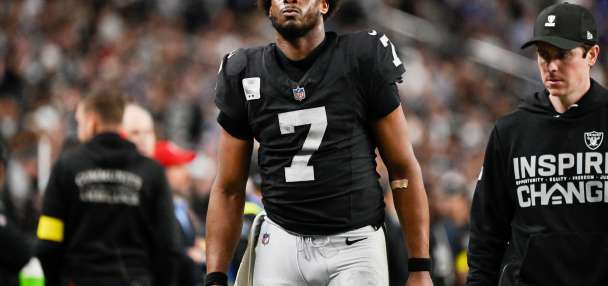 Geno Smith set to return to the Jets in a trade with the Raiders, AP source says