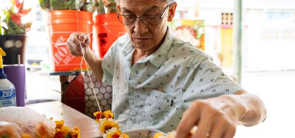 Fragrant flower lei, synonymous with Hawaii, face competition from cheaper imports