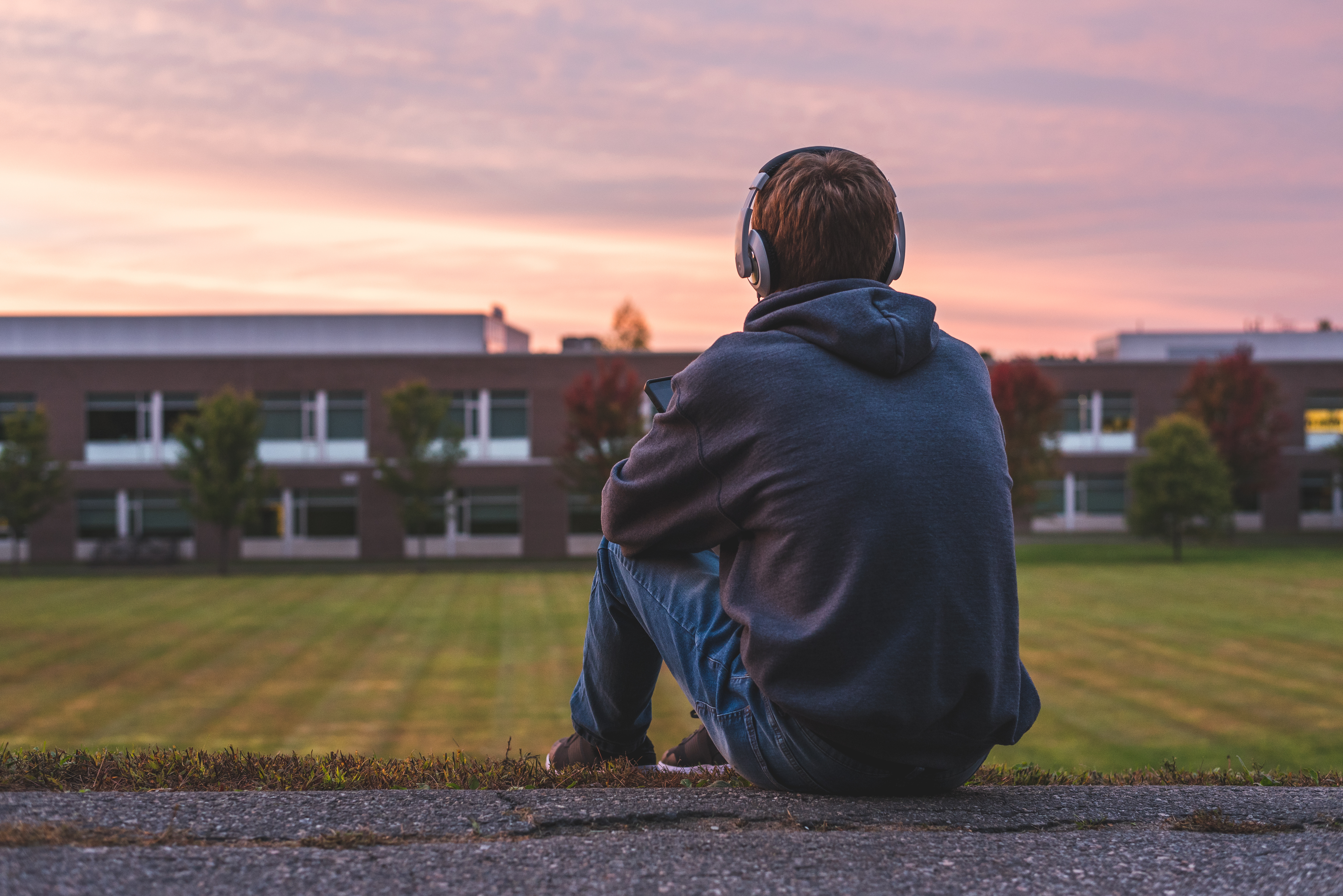 Is your teen struggling? A guide to recognizing the signs of depression and anxiety