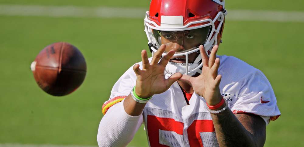 Prosecutor alleges ex-NFL player Darron Lee consulted AI bot to help cover up girlfriend's killing