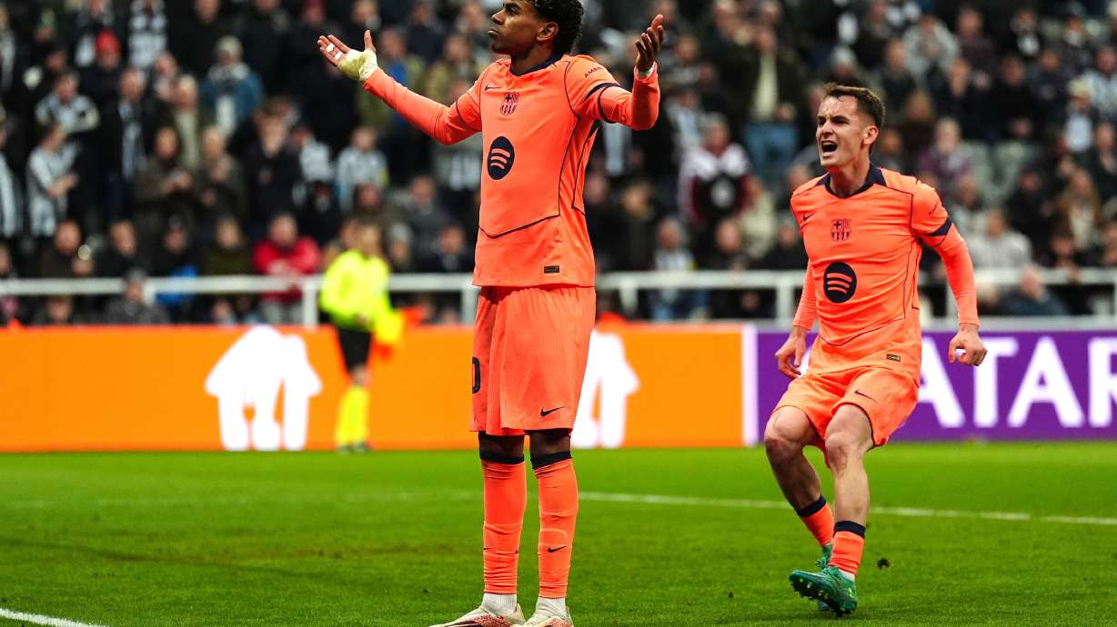 Barcelona's Lamine Yamal celebrates scoring during the Champions League round of 16 first leg soccer match between Newcastle United and Barcelona in Newcastle, England, Tuesday, March 10, 2026.