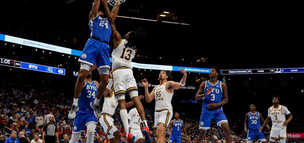 Top Sports story anchor