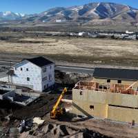 Mortgage rates continue to rise amid 'oil shock'