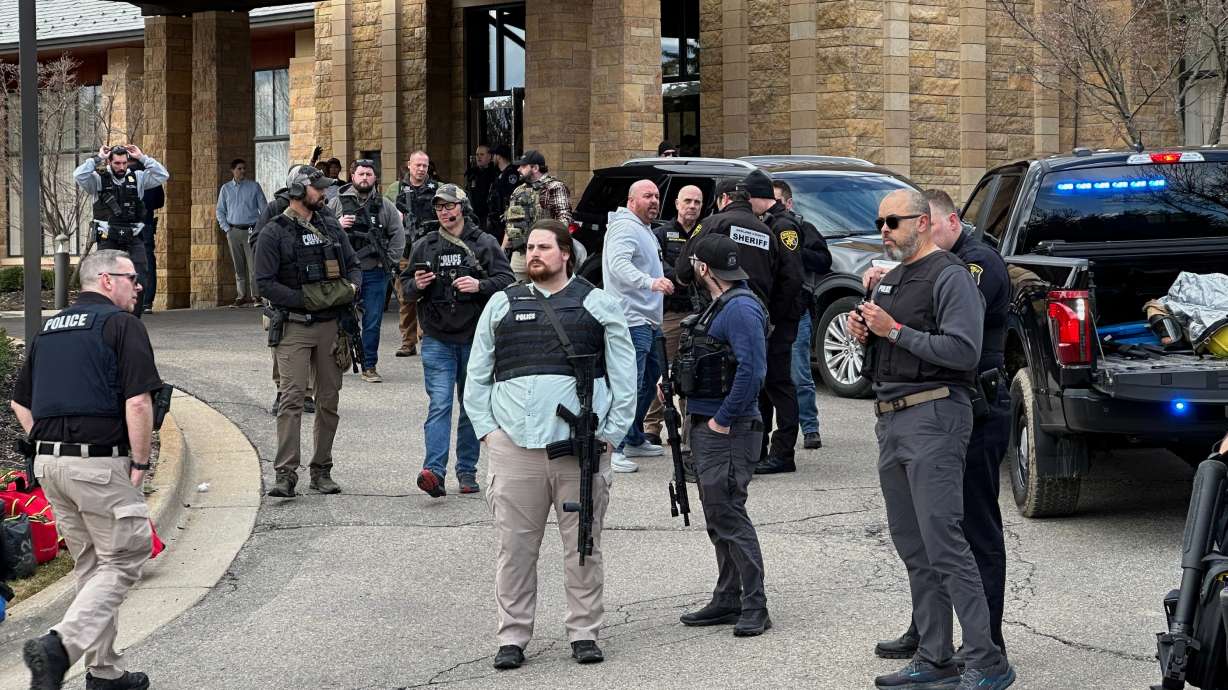 Law enforcement respond to a call at Temple Israel synagogue on Thursday in West Bloomfield Township, Mich.