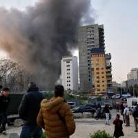 US orders 2,500 Marines and an amphibious assault ship to Mideast after almost 2 weeks of war