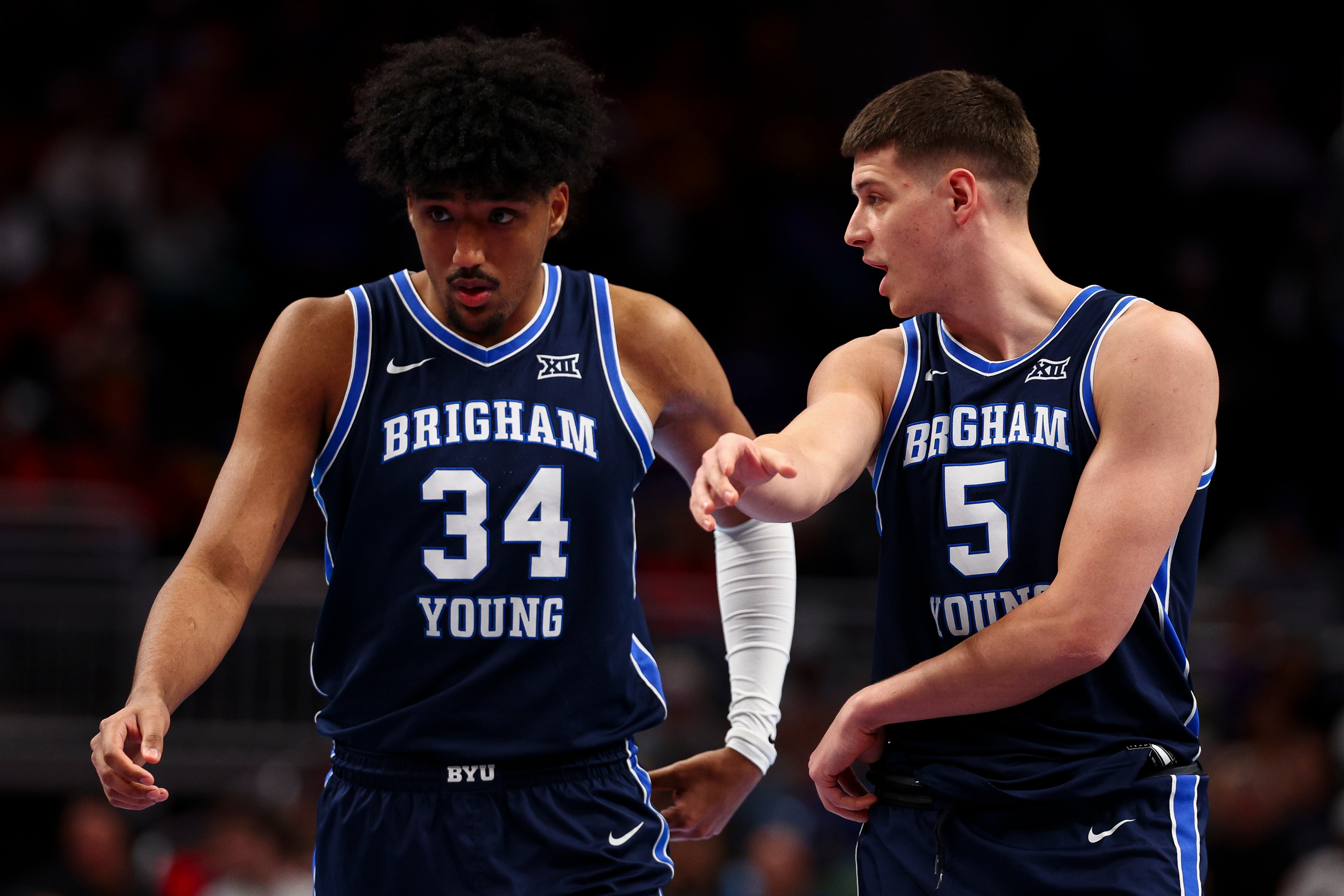 Top Sports story anchor