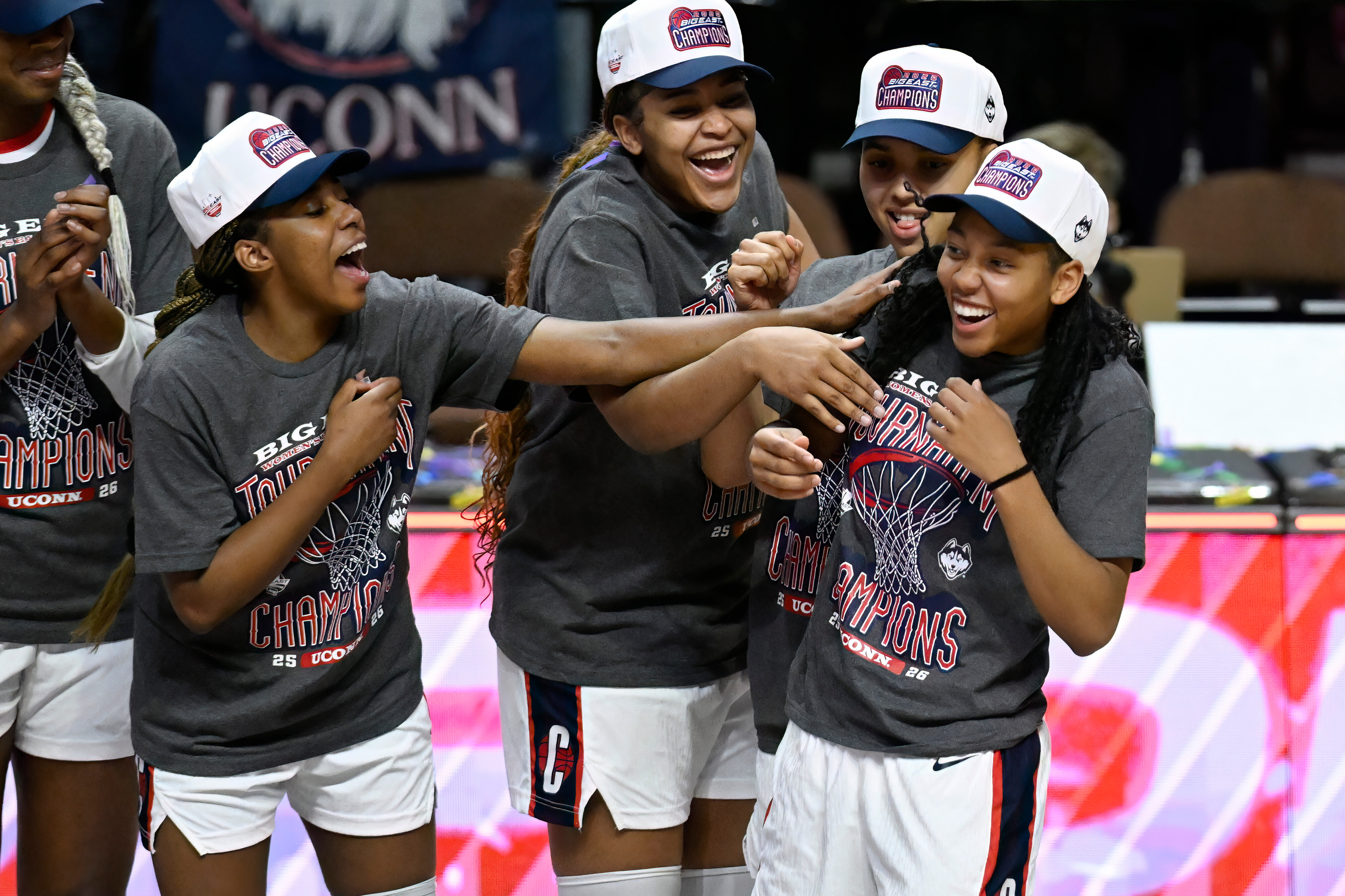 NCAA announces 16 opening-weekend hosts for women's tournament before the bracket reveal