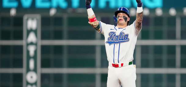 Italy's unbeaten WBC run rolls on with an 8-6 win over Puerto Rico and semifinal berth