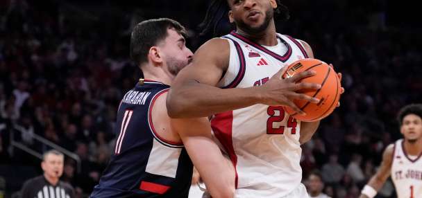 Ejiofor leads No. 13 St. John's to 72-52 rout of No. 6 UConn for 2nd straight Big East tourney title