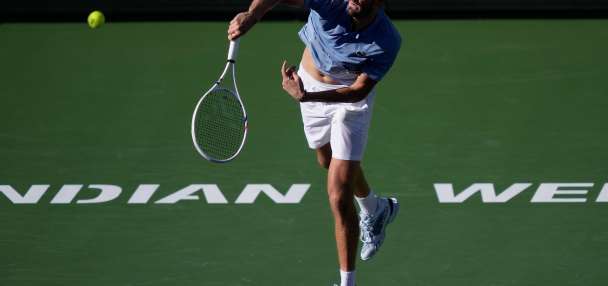 Medvedev hands Alcaraz his first loss of the year, heads to Indian Wells final against Sinner