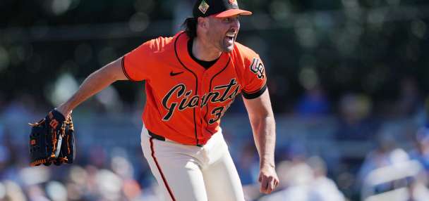 Giants an out away from perfect game, a strike away from no-hitter in 7-1 win over Brewers