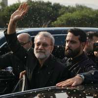 Israel claims another top Iranian official killed while Iran's attacks kill 2 near Tel Aviv