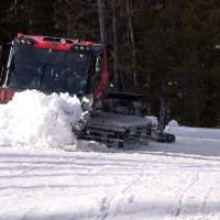 Ski resorts keep watch as temperatures poised to break records