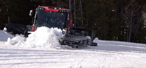 Ski resorts keep watch as temperatures poised to break records