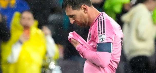 For 10, it's 900: Inter Miami star Lionel Messi scores milestone 900th goal, joining Ronaldo in club