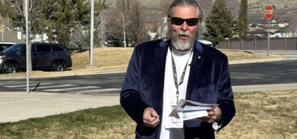 Bus driver: More drivers stopping for bus red lights in Alpine School District