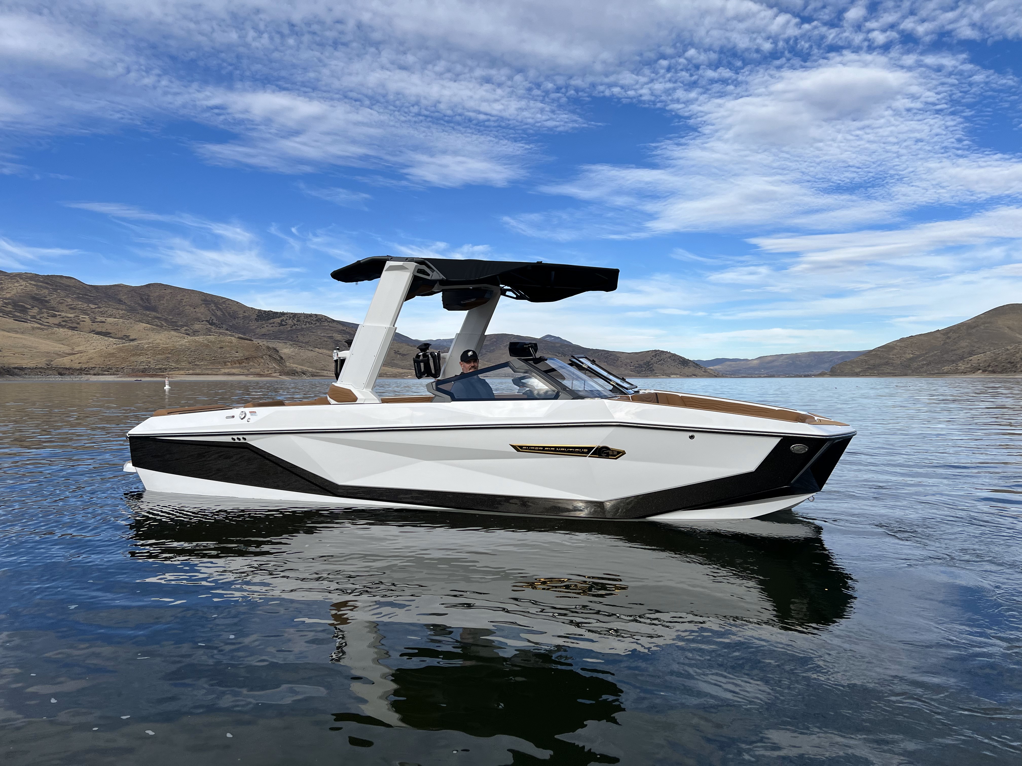 Local company helps Utah families by making luxury boating affordable and easy