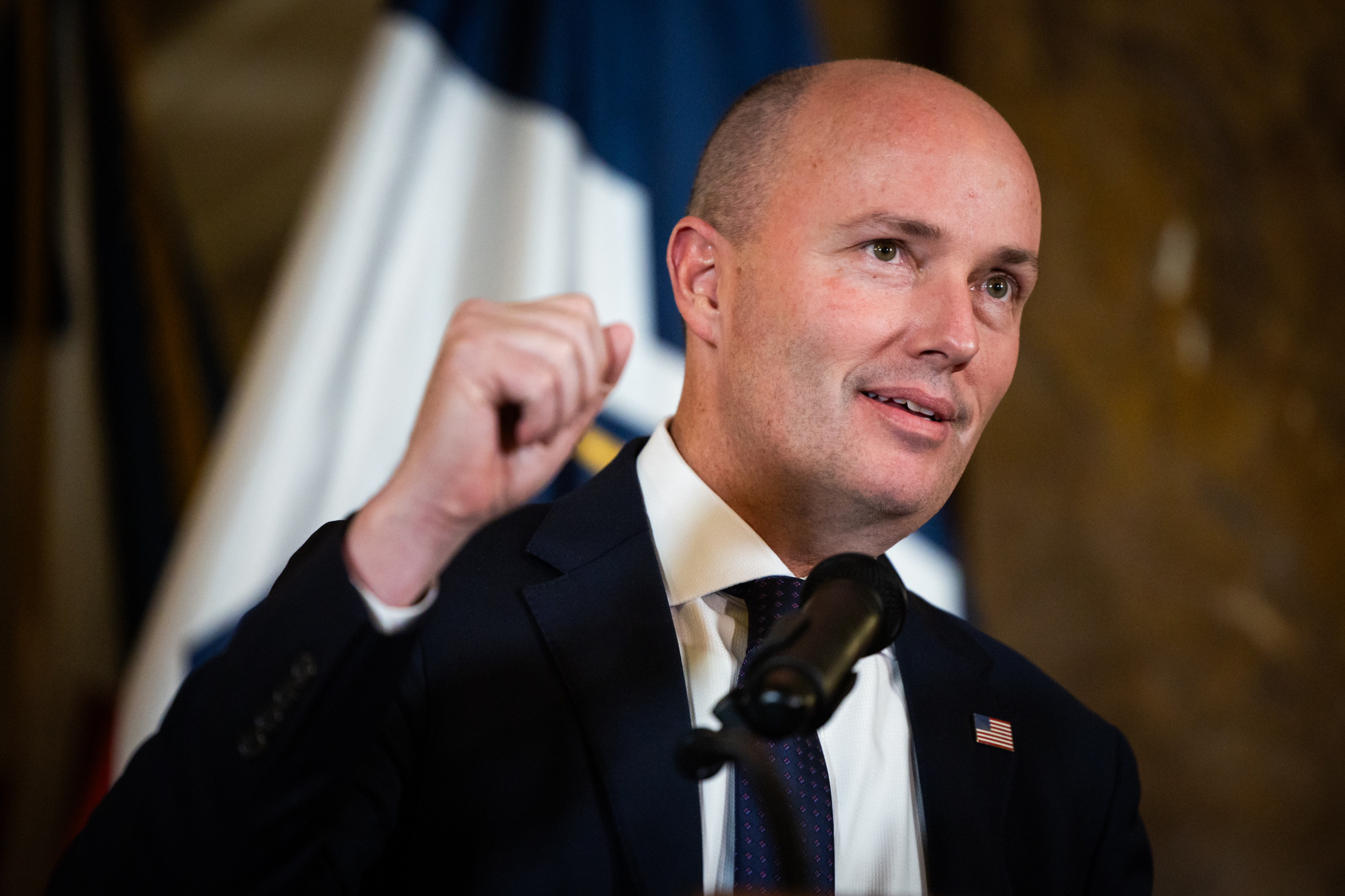 'We need an ICE facility': Cox expresses support for immigrant detention center