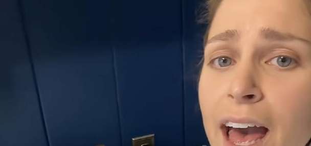 Top Features story anchor