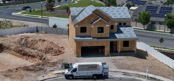 Mortgage rates keep going up as war continues