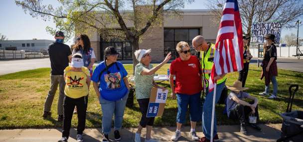 Demonstrators protest outside small ICE facility in Ogden they say is getting increased use