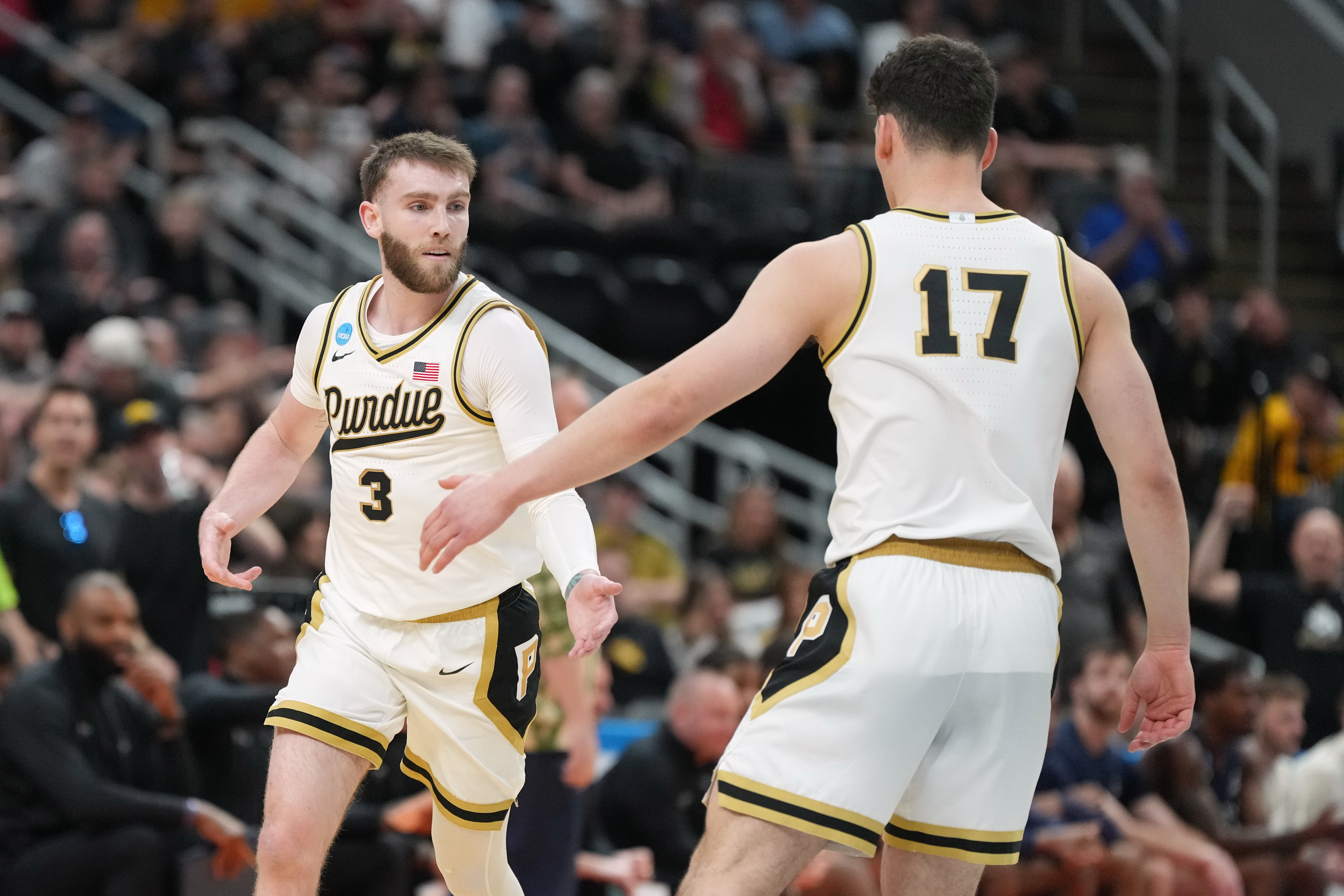 Purdue's Braden Smith breaks Bobby Hurley's Division I career assist record in NCAA tourney opener