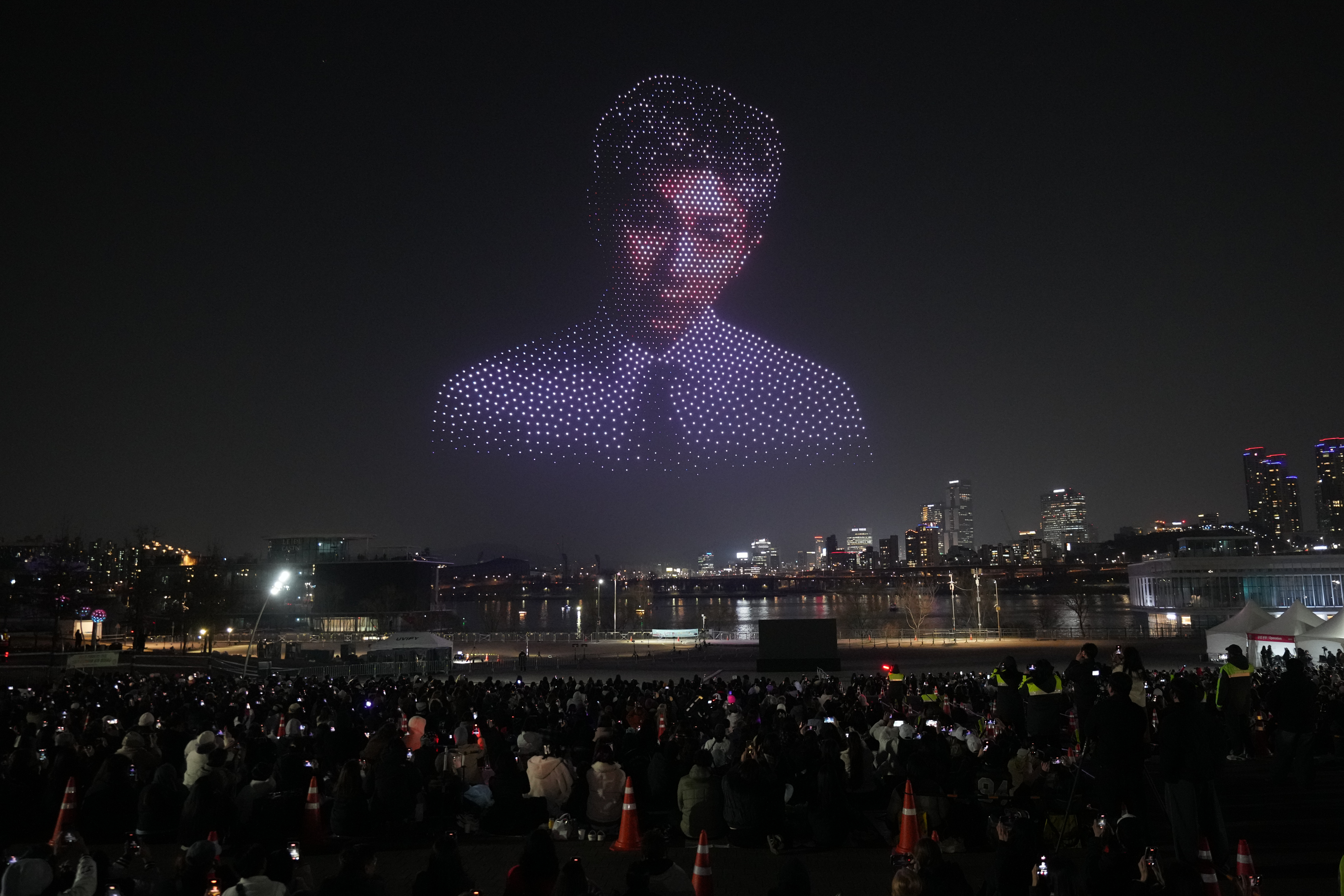 Top Features story anchor